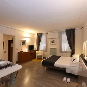 https://sweet-apartment-venice.hotelslidodijesolo.com